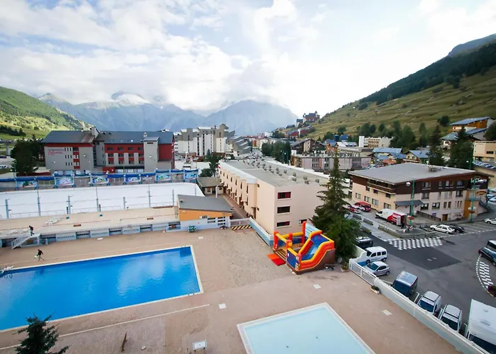 Vallee Blanche - E2 - Confort - 4 Pers Апартаменты Ле дез Альп